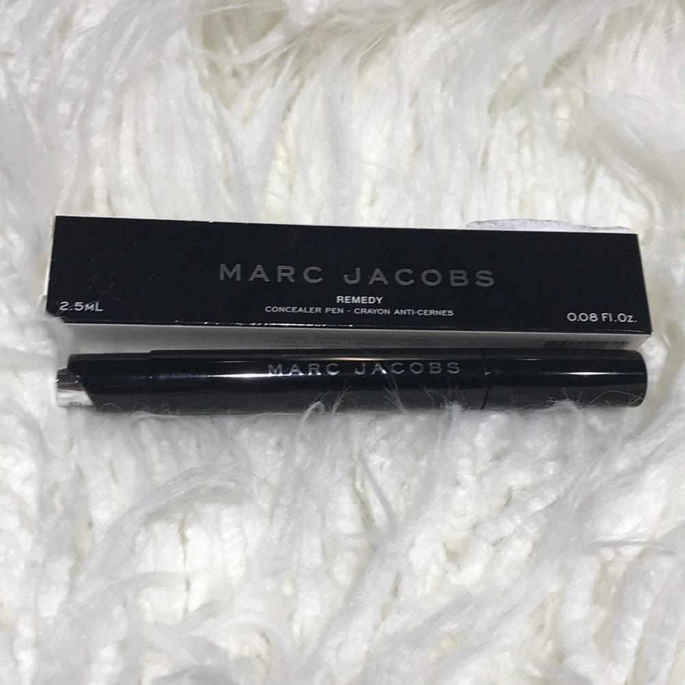 Marc Jacobs Remedy Concealer Pen